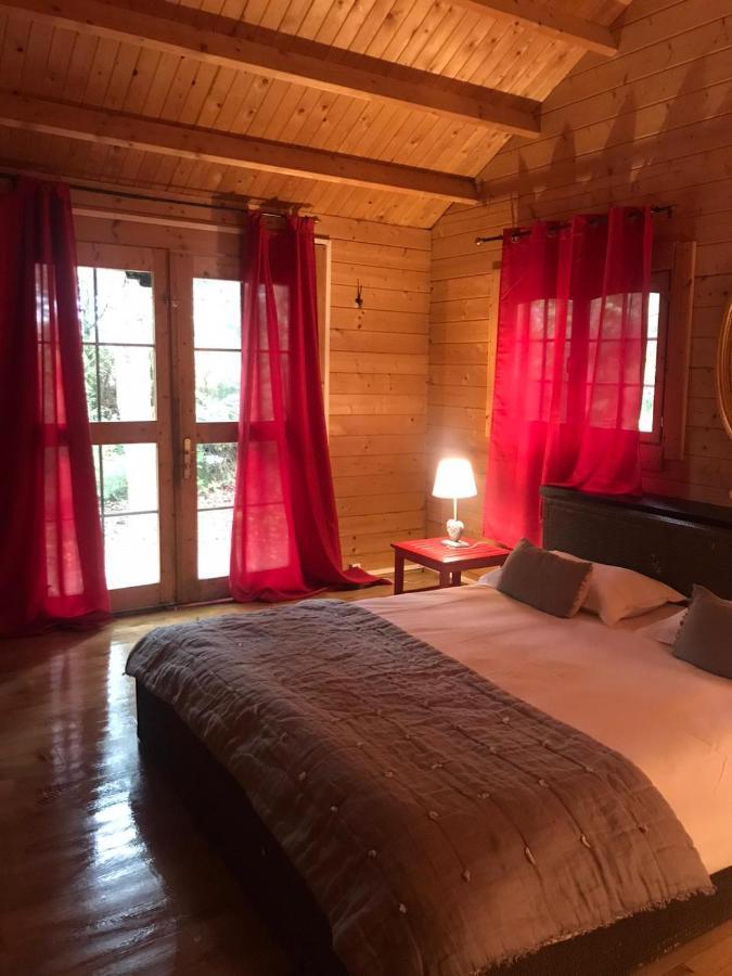 Le Domaine De Barbizon Hotel Saint-Martin-en-Biere Ngoại thất bức ảnh