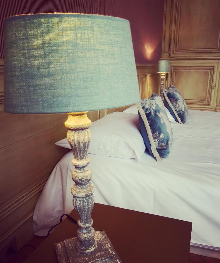 Le Domaine De Barbizon Hotel Saint-Martin-en-Biere Ngoại thất bức ảnh