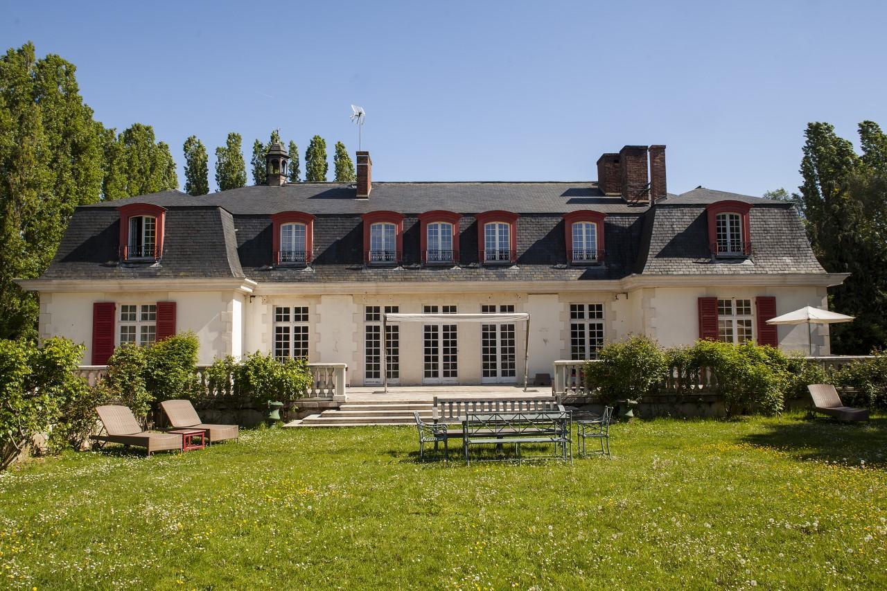 Le Domaine De Barbizon Hotel Saint-Martin-en-Biere Ngoại thất bức ảnh